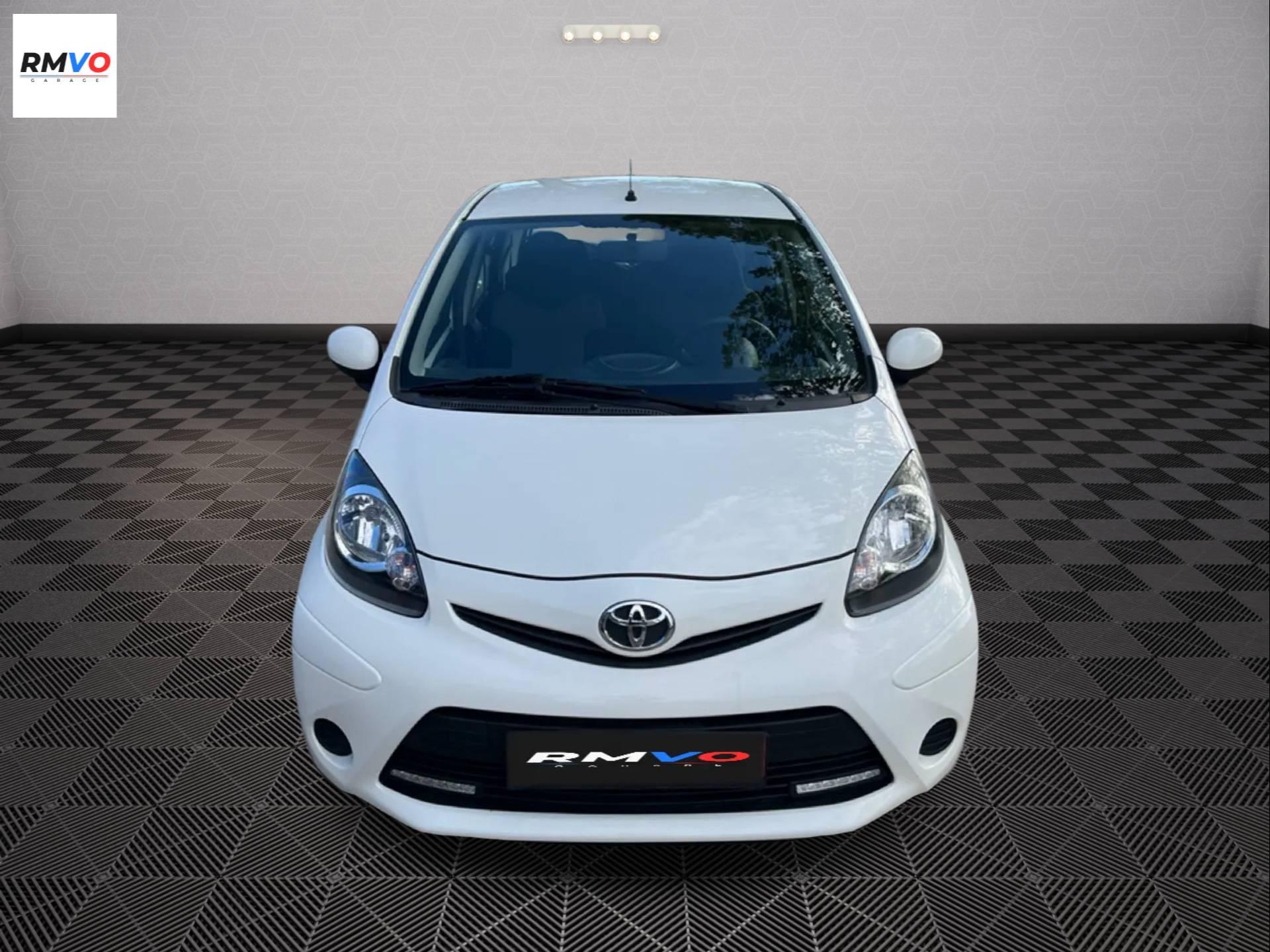 TOYOTA AYGO