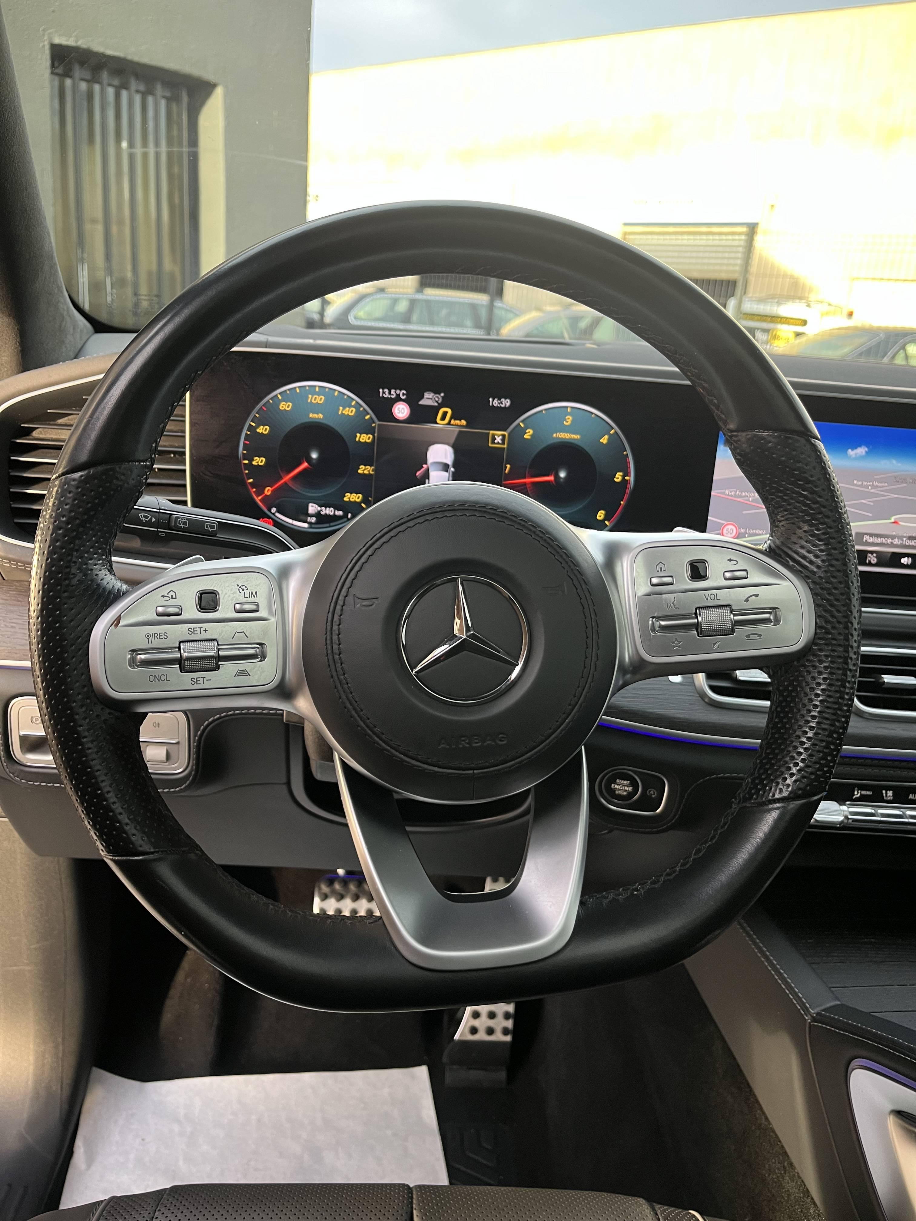 MERCEDES-BENZ GLS
